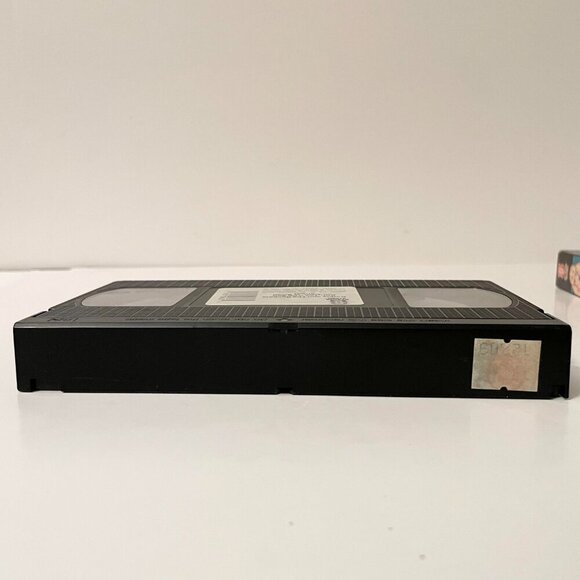 Barbie And The Rockers Out Of This World VHS - Picture 8 of 15